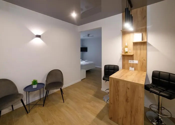 アパート New Point In The Centre リヴィウ