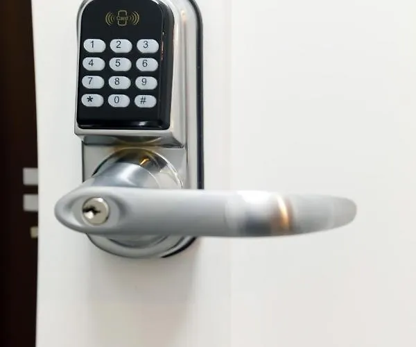 New Point In The Centre 公寓