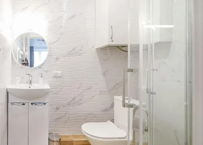 New Point In The Centre شقة