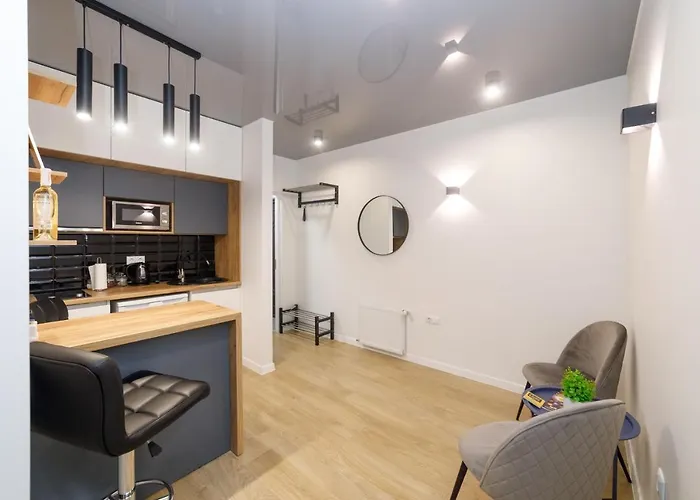 New Point In The Centre إلفيف