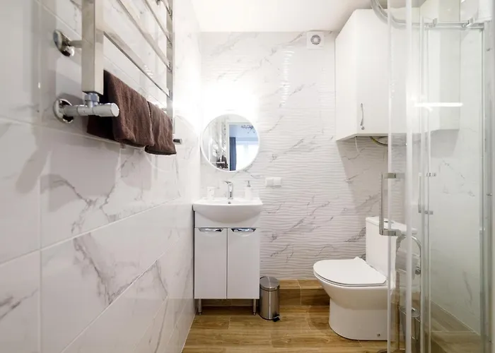 New Point In The Centre إلفيف